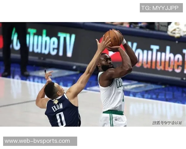 明天绿军客场挑战活塞杰伦布朗出战存疑怀特有望回归助阵