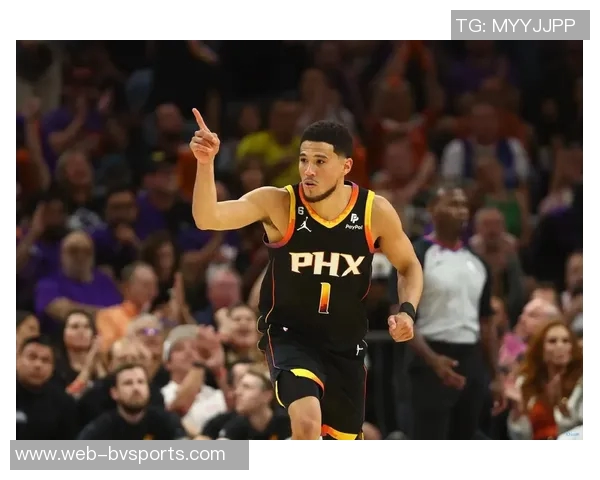 布克评论火箭五高阵容称其为模仿者联盟若成功其他球队将纷纷效仿