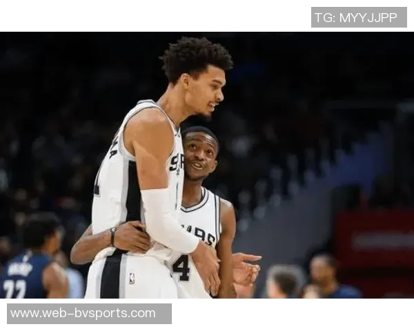 福克斯谈文班复出对球队的积极影响让我们打得更加轻松自如