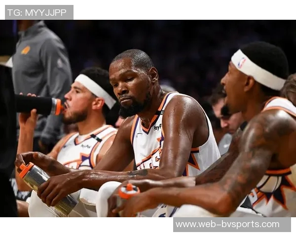 NBA赛况分析雷霆轻取快船火箭战胜鹈鹕勇士遭太阳逆袭湖人挑战爵士艰难